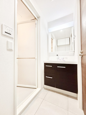 ���ʑ�E���ʏ��@��Ƃ�̐��ʃX�y�[�X�Œ��̐g�x�x���X���[�Y�ɁI