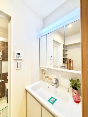 ���ʑ�E���ʏ��@������������ʉ��ώ��Œ��̐g�x�x�����K