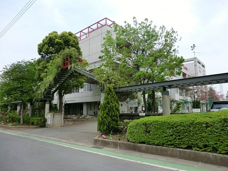 ���ӊ��@���̑����ʐ^ 500m ����s���˒˖k���w�Z