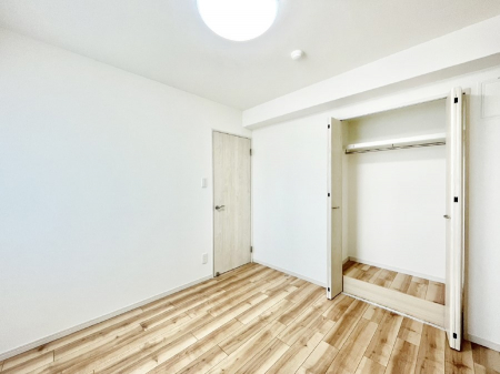 �q�������@���q���܂̂������Ƃ��Ă��I�ߗނ̐������ڂɕ֗��ȃN���[�[�b�g�t���̗m���B