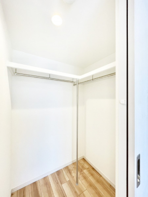 ���̑��@�E�H�[�N�C���N���[�[�b�g�̂���Z�܂��ŃX�b�L�����K�Ȑ�����