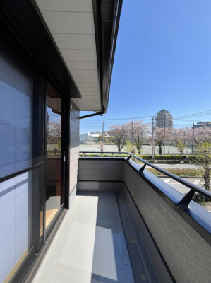 �o���R�j�[�@�g���ȗz�����~�蒍���o���R�j�[�͂�����ɂ������߁B�u�₩�ȕ����S�n�悢�ł��B 