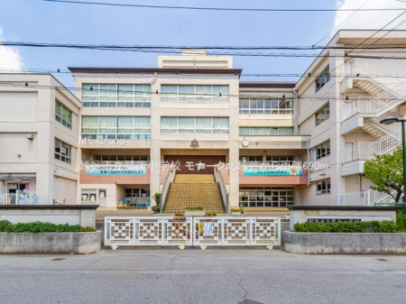 ���ӊ��@���w�Z 690m �z�J�s����㏬�w�Z