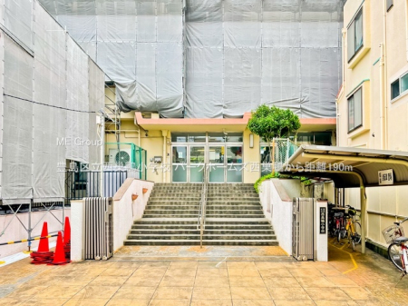 ���ӊ��@���w�Z 190m �L���旧���������w�Z