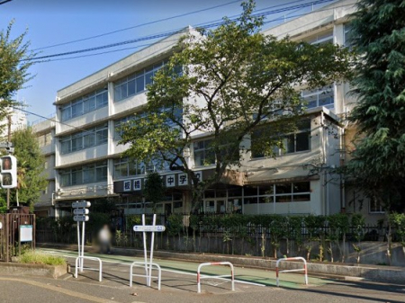 ���ӊ��@���w�Z 80m ���旧����ꒆ�w�Z