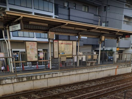 ���ӊ��@�w 800m �s�d�r�������w