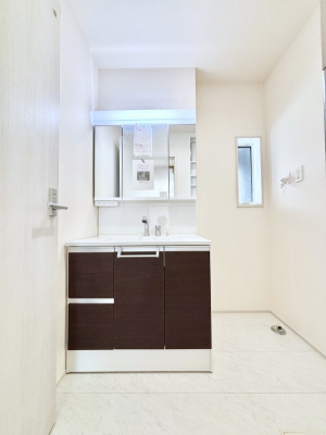 ���ʑ�E���ʏ��@�傫�����₷���O�ʋ��Ő�����������ʑ�́A�g�����Ȃ݃`�F�b�N�┧�̂������ɂ������߂ł��B 