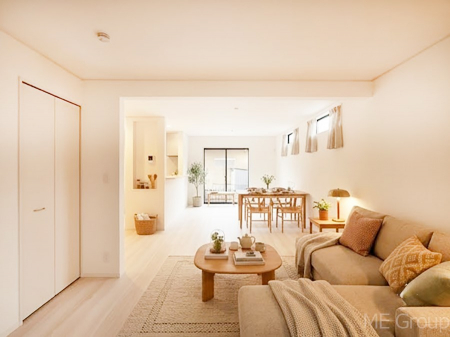 ���r���O�@�������������͋C�̂k�c�j�͉Ƒ��݂�Ȃ̉��K��ԁ��Ƌ��CG�ł�