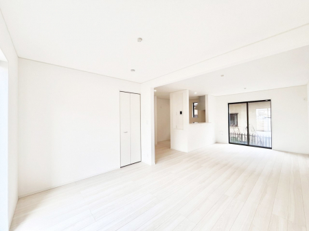 ���̑����ρ@�Ƒ������R�ƏW�܂�e���̃X�y�[�X�ɂȂ肻��