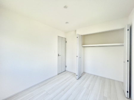 �q�������@�q�������ɂ��������߂Ȏ��[�X�y�[�X�����Ղ�̋���