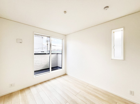 ���̑����ρ@�o���R�j�[���J�������v���X���Ă����m��