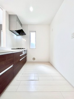 �L�b�`���@��Ƃ肠��L�b�`���ł͂��Ƒ��Ɗy�������������ł��܂��B