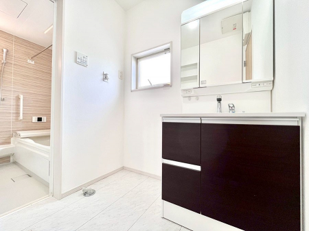 ���ʑ�E���ʏ��@���邢���ʏ��͖����̐g�x�x���y�����ł����Ⴂ�����ł��B