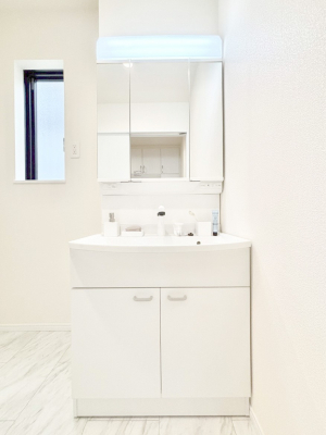 ���ʑ�E���ʏ��@�傫�����₷���O�ʋ��Ő�����������ʑ�́A�g�����Ȃ݃`�F�b�N�┧�̂������ɂ������߂ł��B 