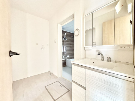 ���ʑ�E���ʏ��@�傫�����₷���O�ʋ��Ő�����������ʑ�́A�g�����Ȃ݃`�F�b�N�┧�̂������ɂ������߂ł��B 