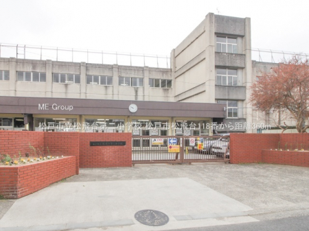 ���ӊ��@���w�Z 360m ���ˎs��������񏬊w�Z