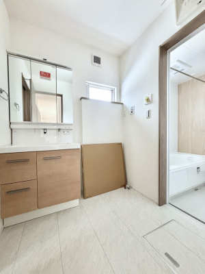 ���ʑ�E���ʏ��@�傫�����₷���O�ʋ��Ő�����������ʑ�́A�g�����Ȃ݃`�F�b�N�┧�̂������ɂ������߂ł��B 