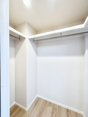 ���̑��@�E�H�[�N�C���N���[�[�b�g�̂���Z�܂��ŃX�b�L�����K�Ȑ�����