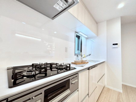 �L�b�`���@�������������I�ɁA�y�����I�V�X�e���L�b�`��