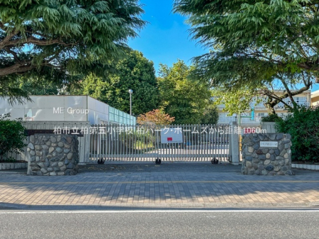 ���ӊ��@���w�Z 1060m ���s������܏��w�Z