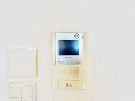 ���̑����ρ@TV���j�^�[�t�C���^�[�t�H�����t���Ă��ăZ�L�����e�B�[��  