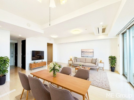 ���r���O�@�������������͋C�̂k�c�j�͉Ƒ��݂�Ȃ̉��K��ԁ��Ƌ��CG�ł�