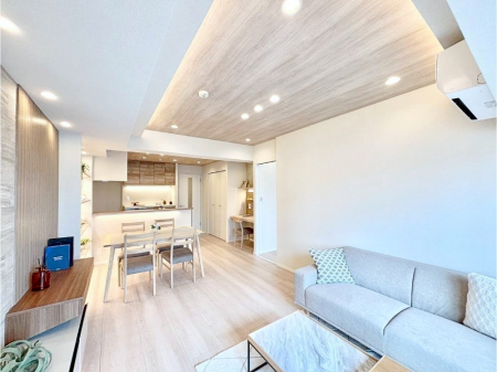 ���̑����ρ@�Ƒ������R�ƏW�܂�e���̃X�y�[�X�ɂȂ肻��