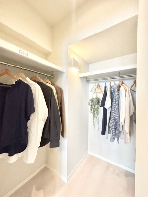 ���̑��@�E�H�[�N�C���N���[�[�b�g�̂���Z�܂��ŃX�b�L�����K�Ȑ�����