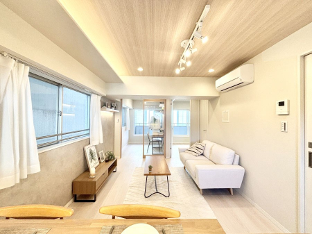 ���̑����ρ@���邢�z���������A�����̕��͋C�ɖ��������_�C�j���O�B   