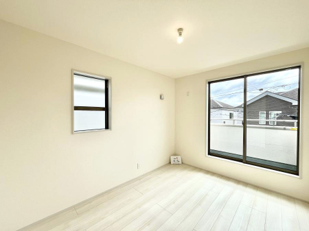 ���̑����ρ@�o���R�j�[���J�������v���X���Ă����m��