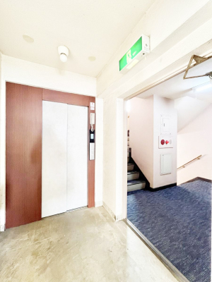 ���̑��@�G���x�[�^�[