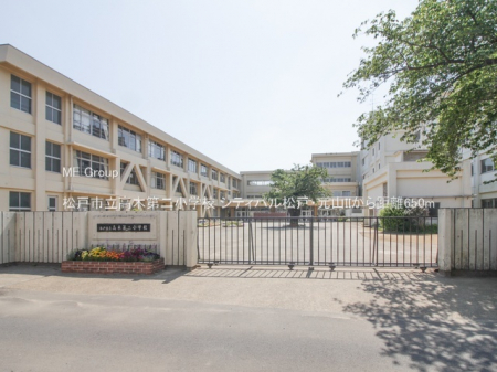 ���ӊ��@���w�Z 650m ���ˎs�����ؑ�񏬊w�Z