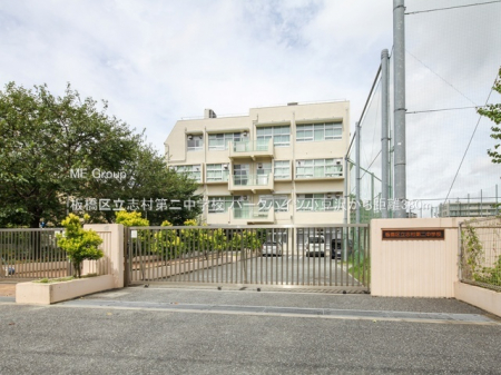 ���ӊ��@���w�Z 380m ���旧�u����񒆊w�Z