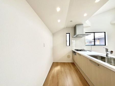 �L�b�`���@��Ƃ肠��L�b�`���ł͂��Ƒ��Ɗy�������������ł��܂��B