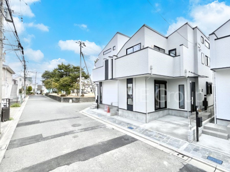 ���n�O�ώʐ^�@�O�ʓ��H�͂�����Ɛ�������Ă��܂�  