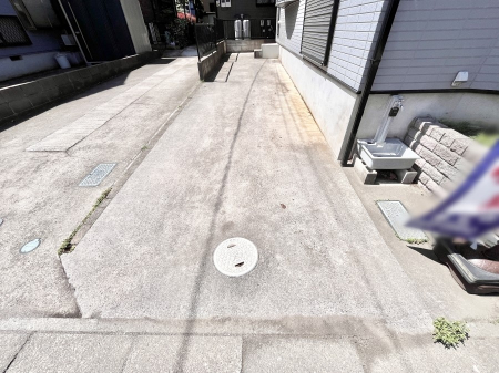 �@�����Ɍ������Ȃ����ԃX�y�[�X�B