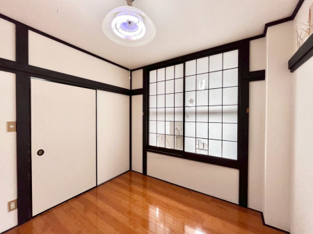 �Q���@���邢�o���R�j�[�T�C�h�ɗm����ݒu�B�ڊo�߂̗ǂ��Q���ɁB 