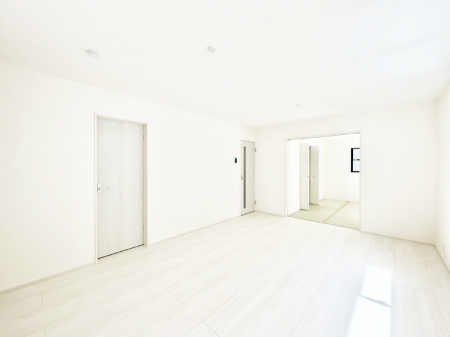 ���̑����ρ@�אڂ̘a�����J������΂���ɍL�X��Ԃ�