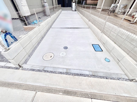 �@�����Ɍ������Ȃ����ԃX�y�[�X�B�@