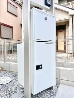 ���̑��@�\�D�E�C���^�[�z���E�|�X�g�E��z�a�n�w���ЂƂɏW��B�G���g�����X�ɂȂ��ރV���v���f�U�C���B�@