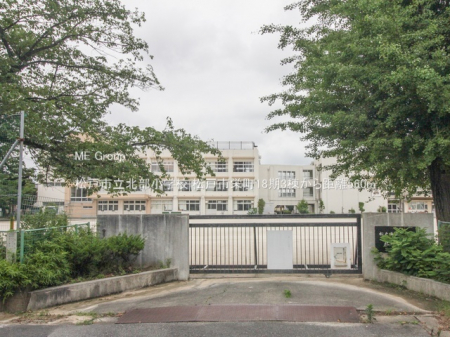 ���ӊ��@���w�Z 560m ���ˎs���k�����w�Z