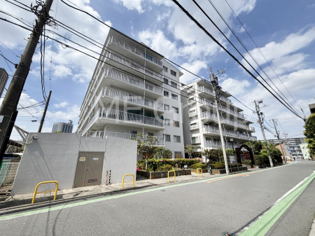 ���n�O�ώʐ^�@�����ɕ֗��Ȓn�ɐL�т₩�ȉƑ��̐������i��`���Z�܂�