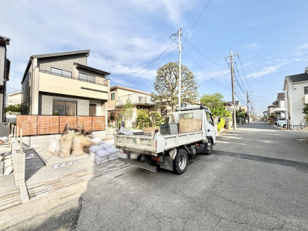 ���n�O�ώʐ^�@�O�ʓ��H�͂�����Ɛ�������Ă��܂�  