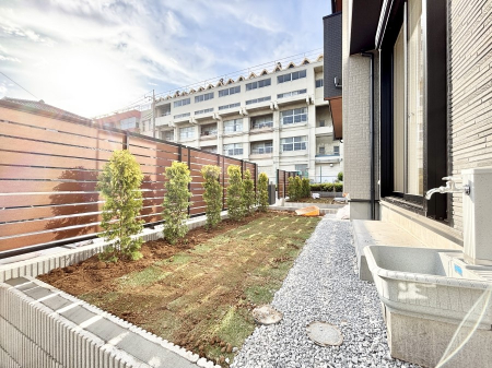 ���̑��@�K�[�f�j���O��ƒ�؉����y���߂邨��t���B