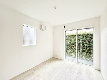 ���̑����ρ@�u�₩�ȓ��������������S�̂�D������ݍ���ł���܂�