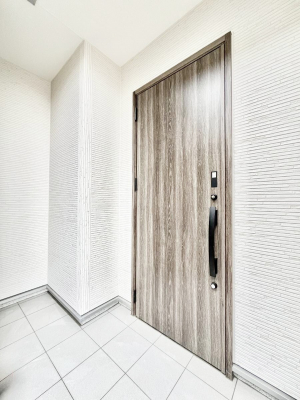 ���ց@���֑O�͉J���~���Ă��G��ɂ��������t��