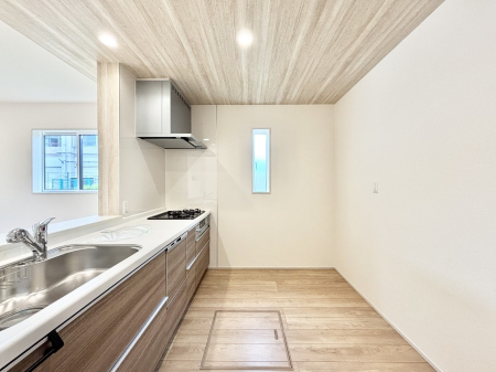 �L�b�`���@��Ƃ肠��L�b�`���ł͂��Ƒ��Ɗy�������������ł��܂��B