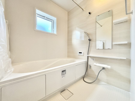 �����@����̔�������Ă���閾�邢�������̂���o�X���[��