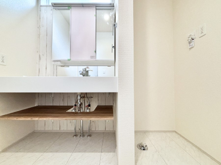 ���ʑ�E���ʏ��@�傫�����₷���O�ʋ��Ő�����������ʑ�́A�g�����Ȃ݃`�F�b�N�┧�̂������ɂ������߂ł��B 