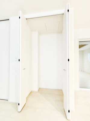 ���[�@������ꂪ���ȉƑ����L�̏�������p�i�Ȃǂ������Ղ���[�ł��郊�r���O���[�I